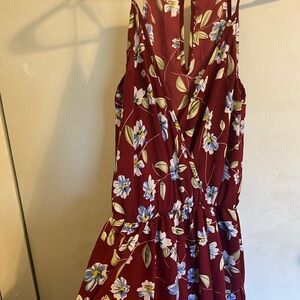 V neck jumpersuit, wide leg capri style